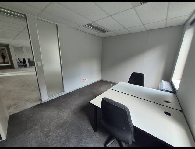 382M² OFFICE TO LET IN SANDTON CENTRAL